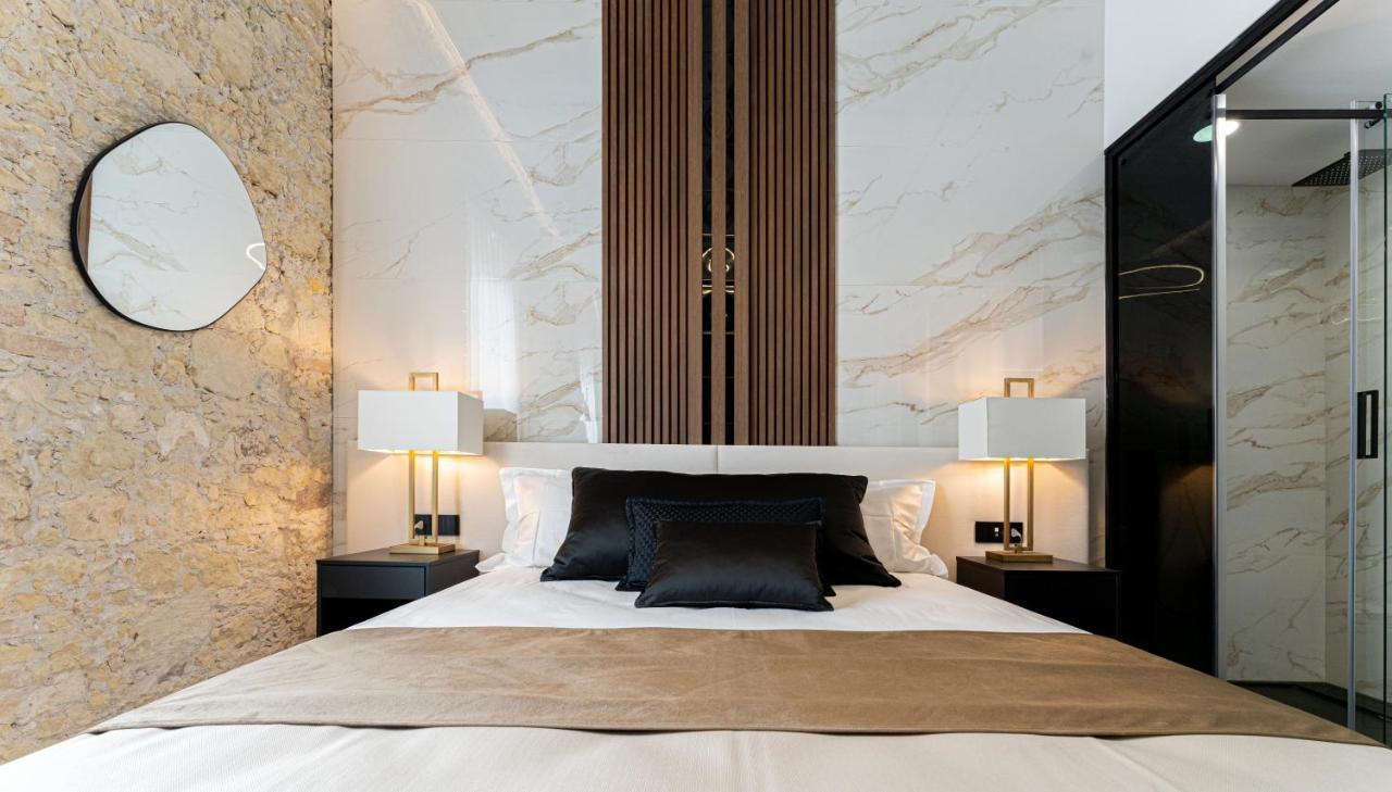 Nero Luxury Suites Cagliari Luaran gambar