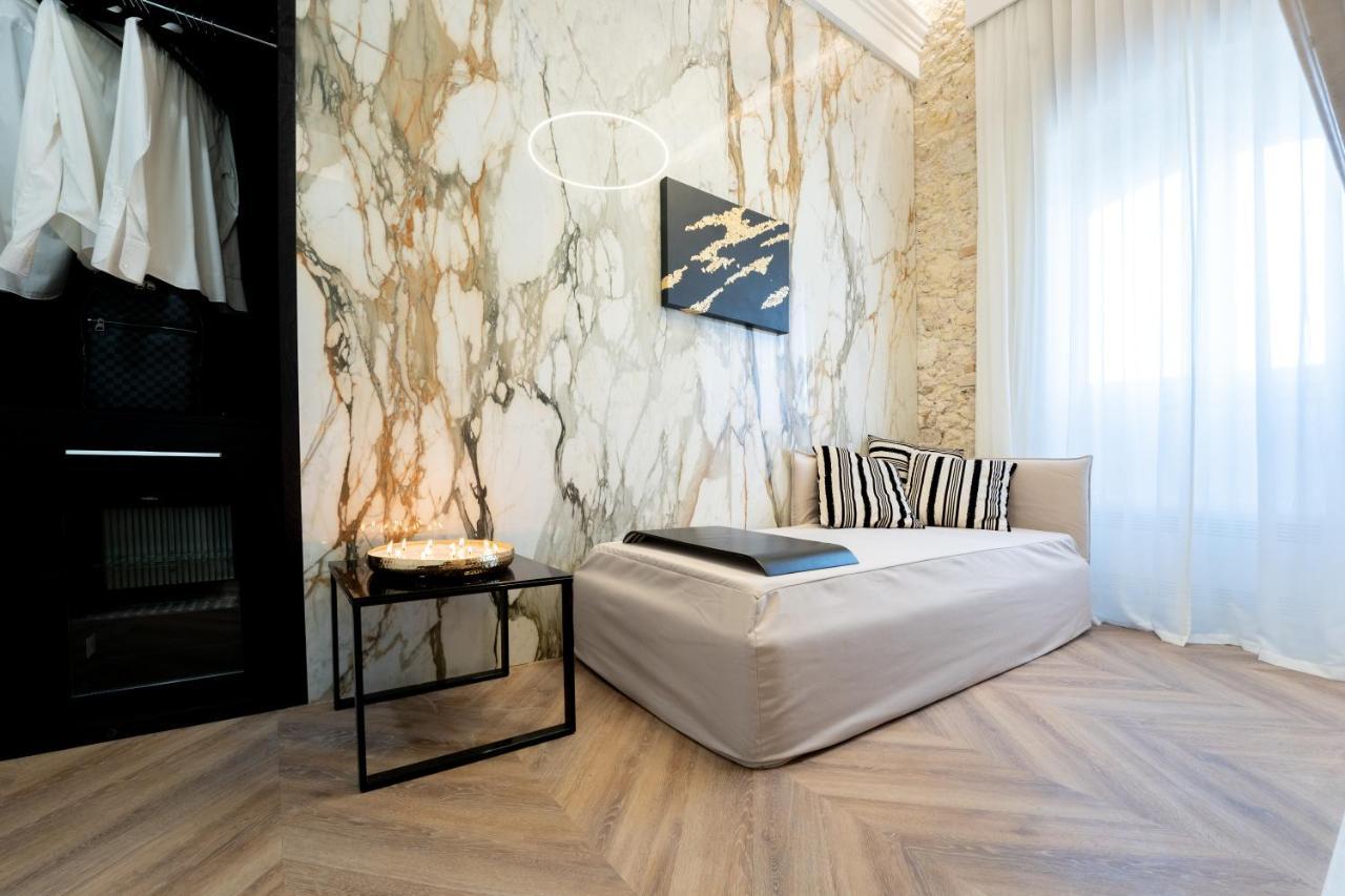 Nero Luxury Suites Cagliari Luaran gambar