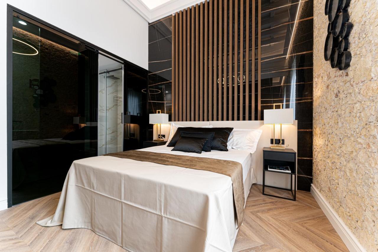 Nero Luxury Suites Cagliari Luaran gambar