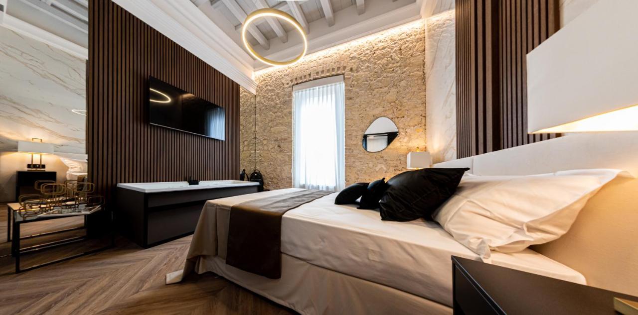 Nero Luxury Suites Cagliari Luaran gambar